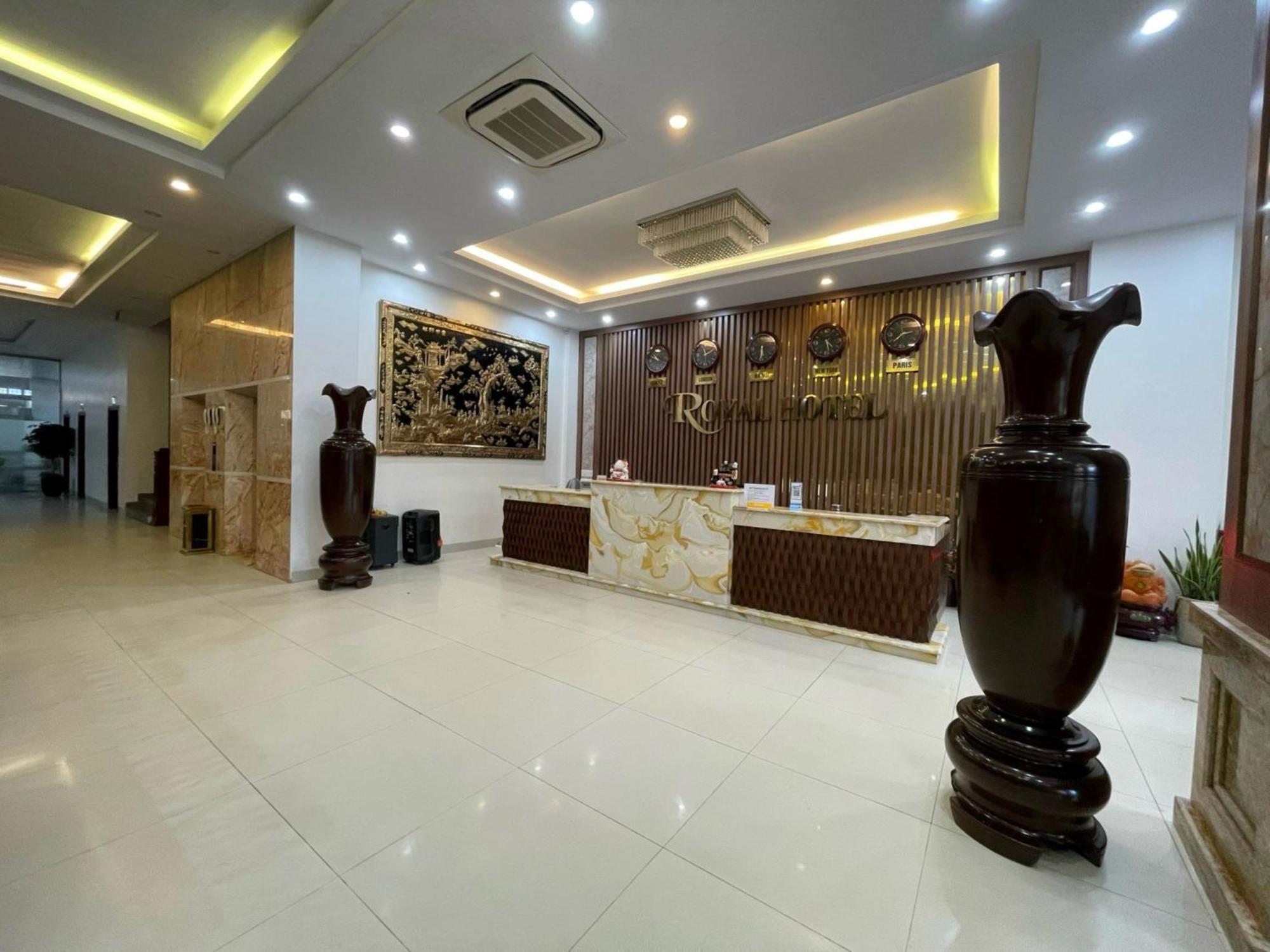 Royal Hotel Сам Сон Екстериор снимка