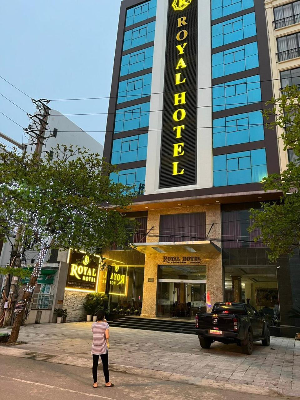 Royal Hotel Сам Сон Екстериор снимка